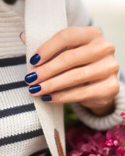 Vernis semi-permanent-Navy blue